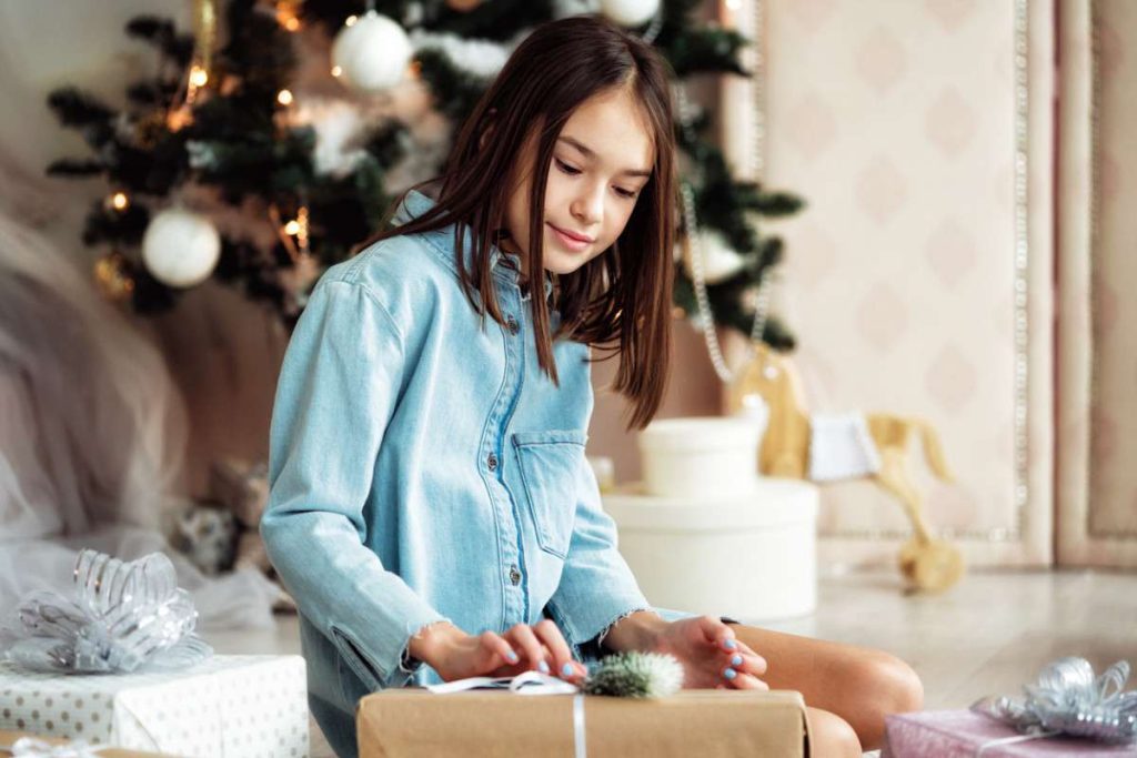 Christmas-gifts-for-12-year-old-girls