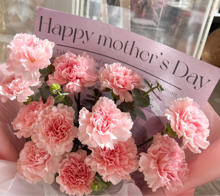 Pink carnations are the most popular flower on Japanese Mother's Day
